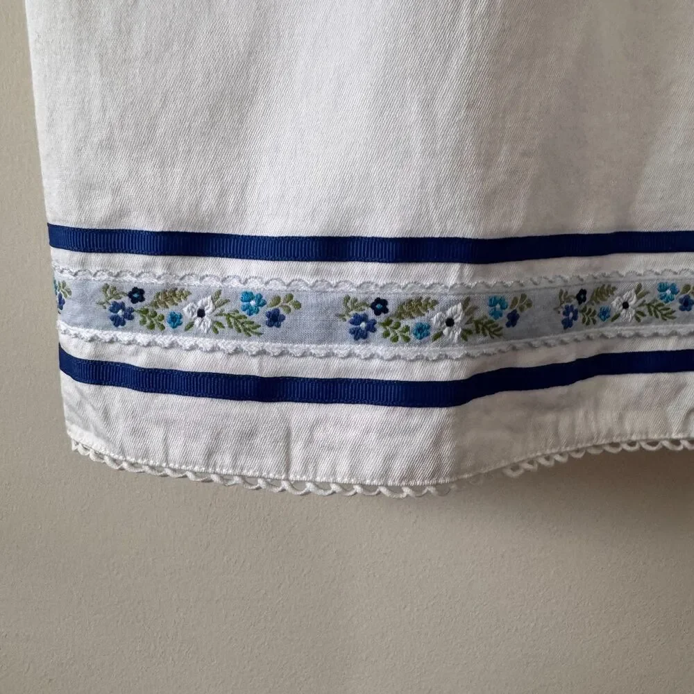 Ann Taylor LOFT White Dress with Blue Embroidered Hem Size 8